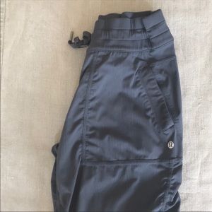 Lululemon Capris